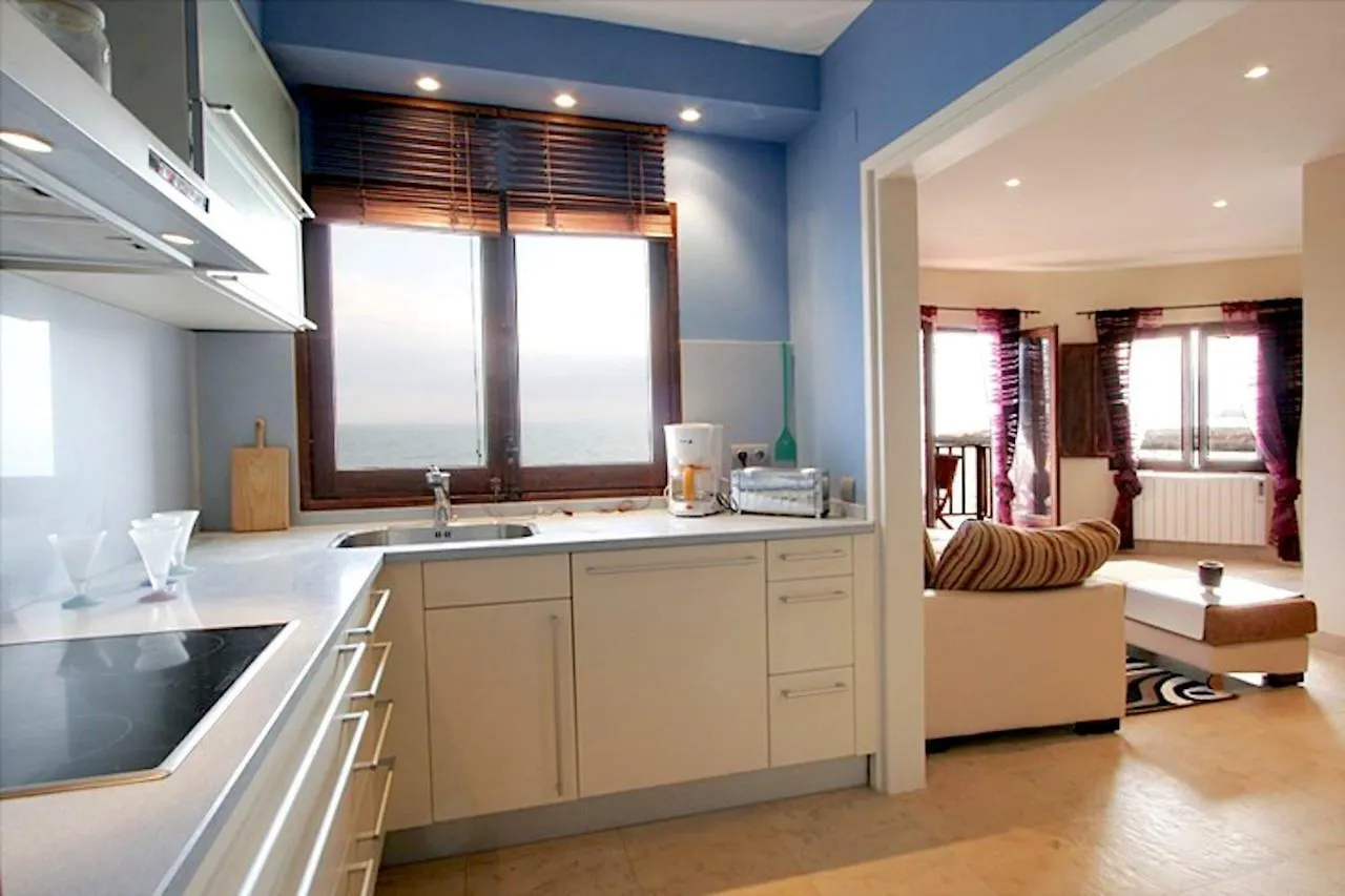 Sitges Balcony Pool & Seaside Apartment